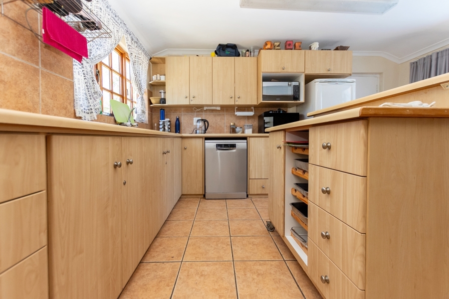 4 Bedroom Property for Sale in Laaiplek Western Cape